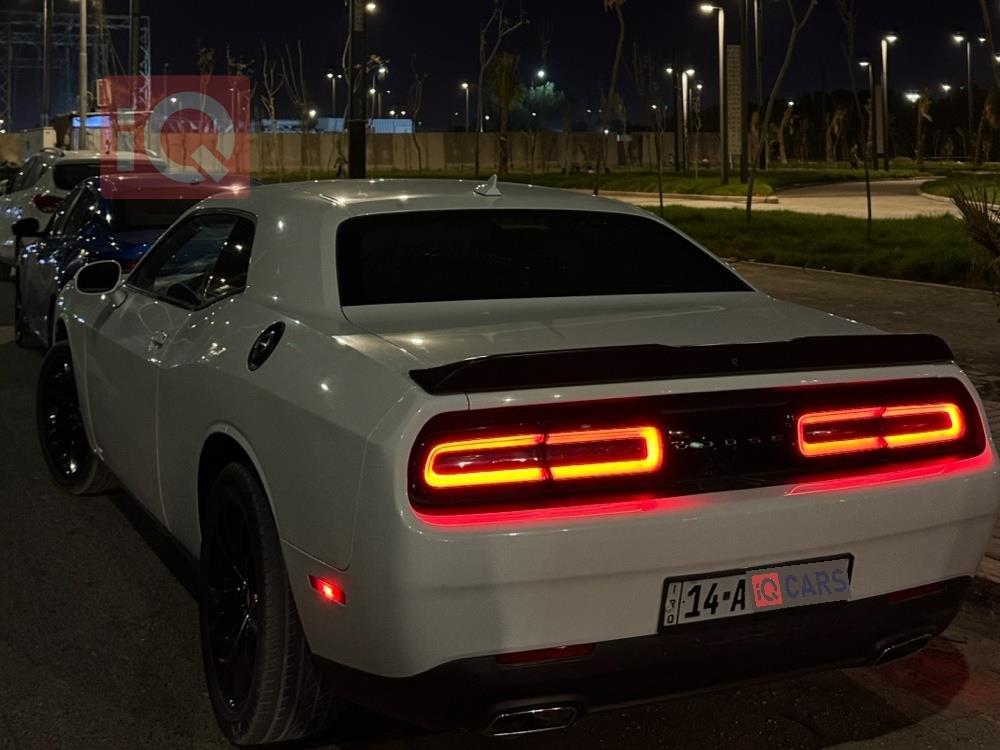 Dodge Challenger